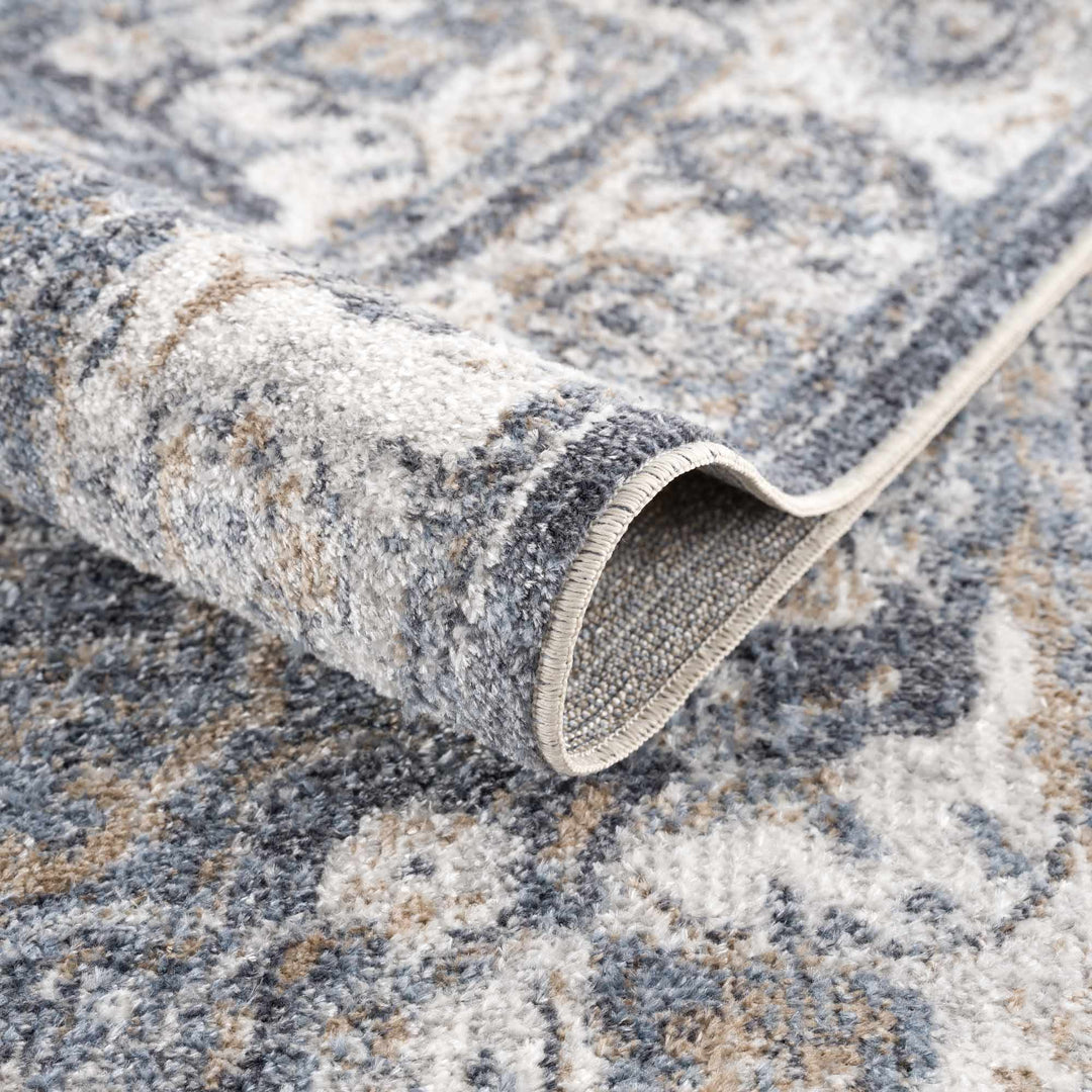 Aurum Traditional Style Ivory And Gray Washable Area Rug