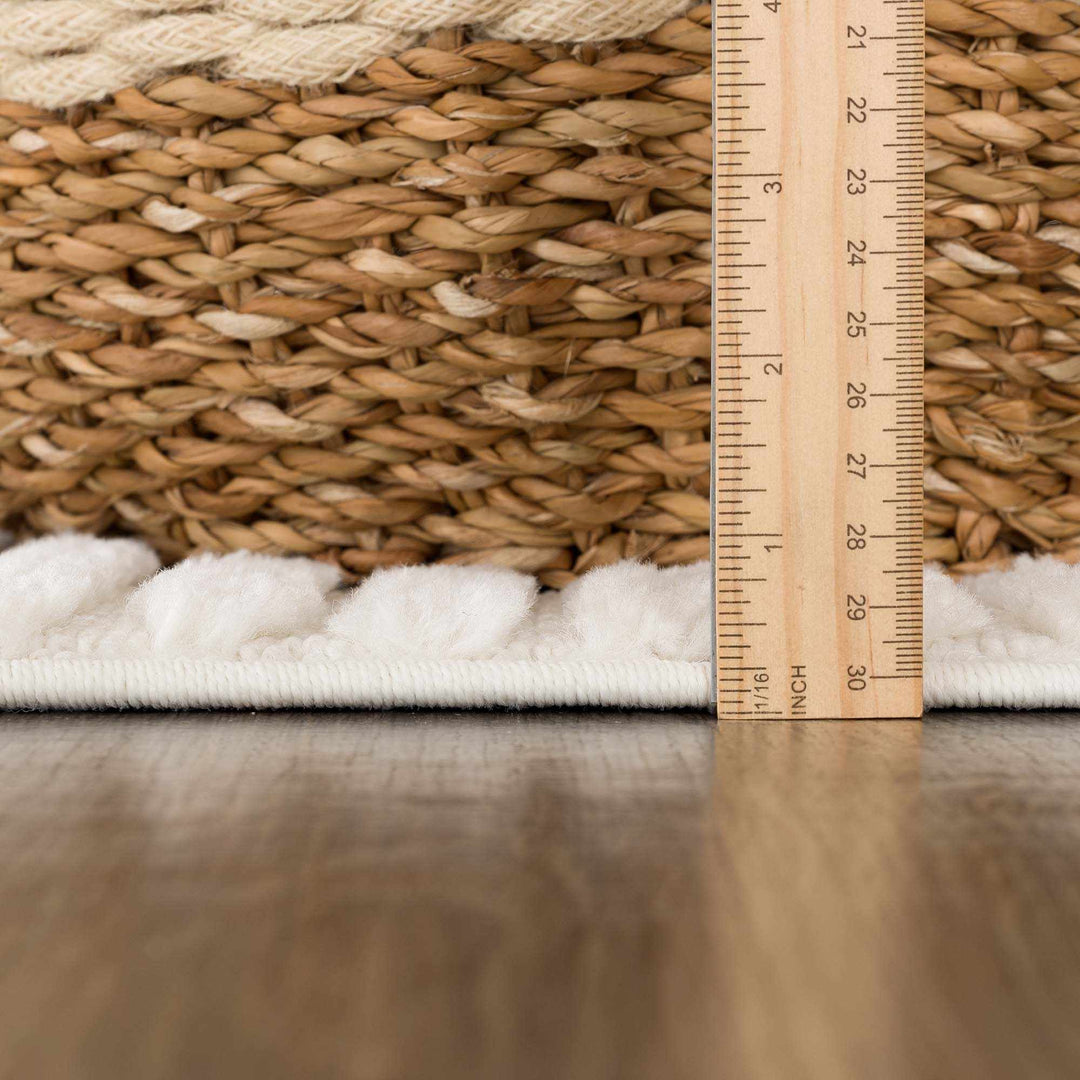 Guiling Contemporary Geometrical Style Ivory Rug with Tassels