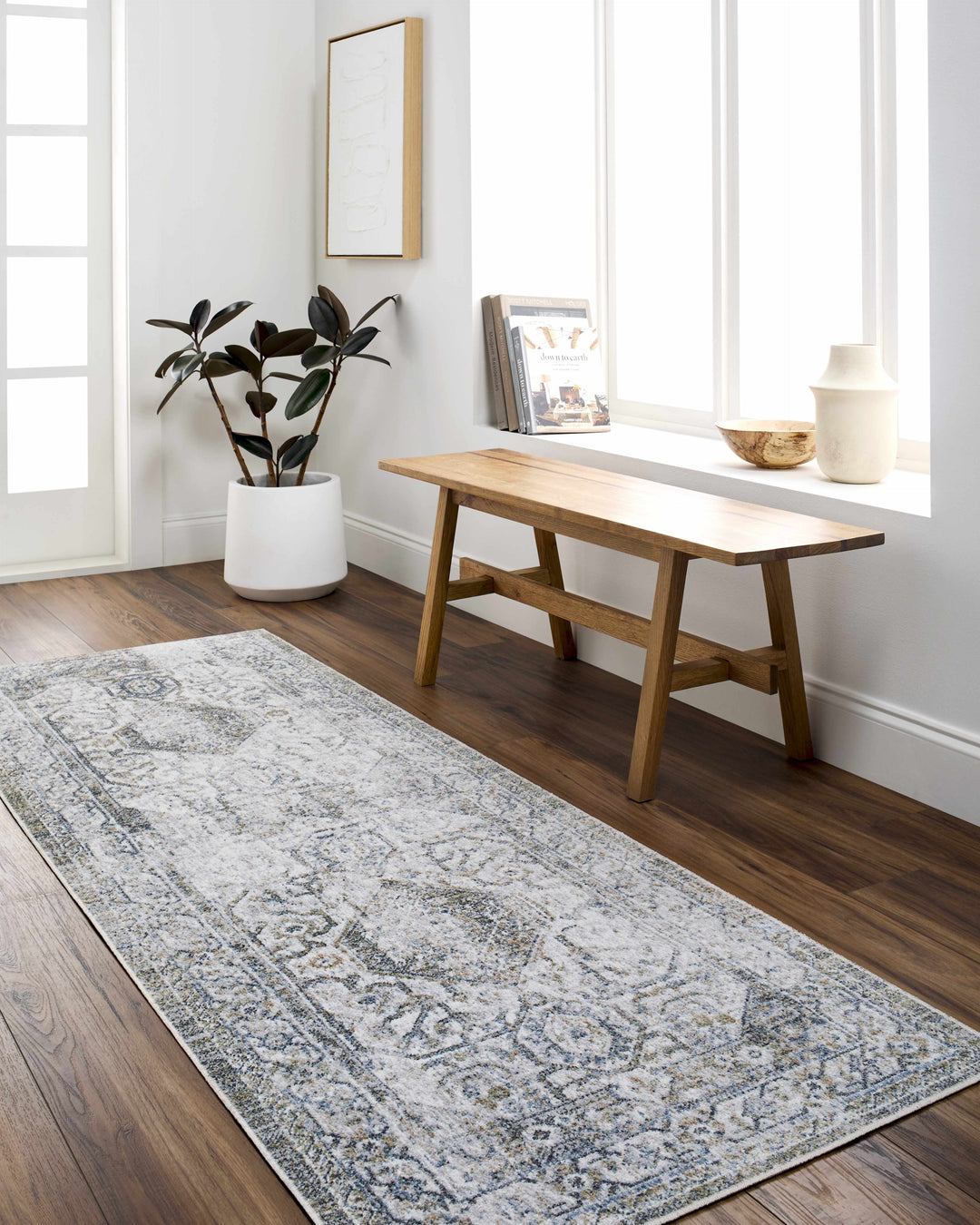Annlea Traditional Style Blue And White Washable Area Rug