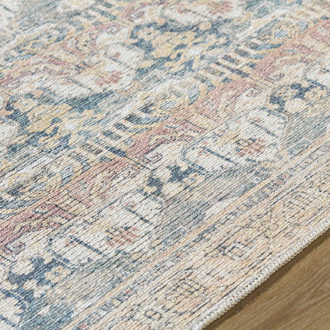 Arushi Traditional Style Green And Rust Washable Area Rug