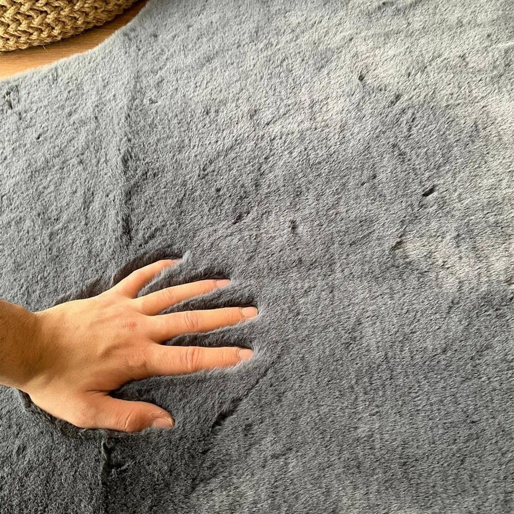 Modern Faux Rabbit Charcoal Machine Washable Silk Rug