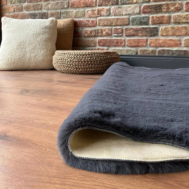 Modern Faux Rabbit Charcoal Machine Washable Silk Rug