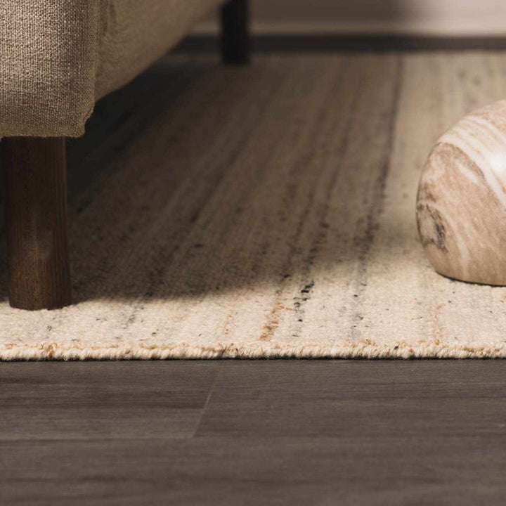 Capote Contemporary Style Beige Hand Tufted Wool Area Rug