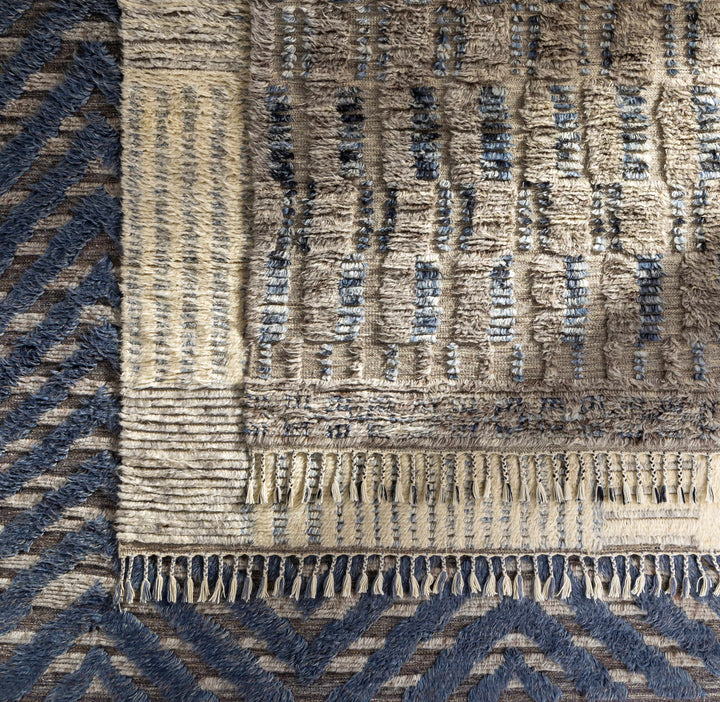 Plean Modern Style Ivory And Gray Hand Knotted Area Rug
