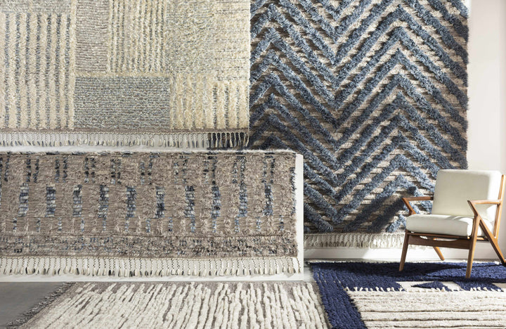 Billinge Modern Style Blue And Ivory Hand Knotted Area Rug