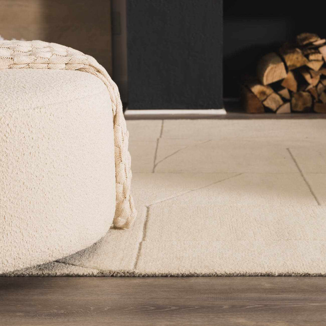 Fusao Modern Geometric Design Ivory Hand Tufted Wool Area Rug