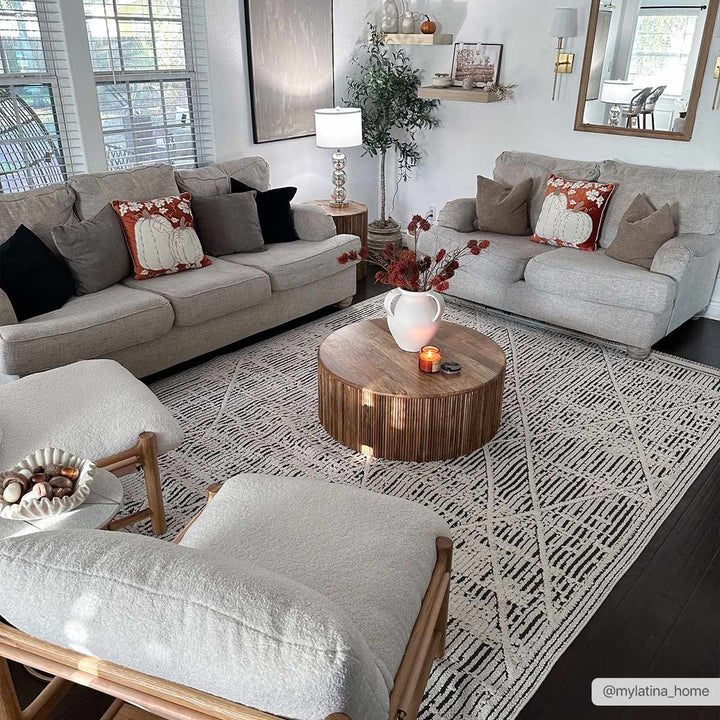 Umay Contemporary Geometrical Ivory And Black Rug