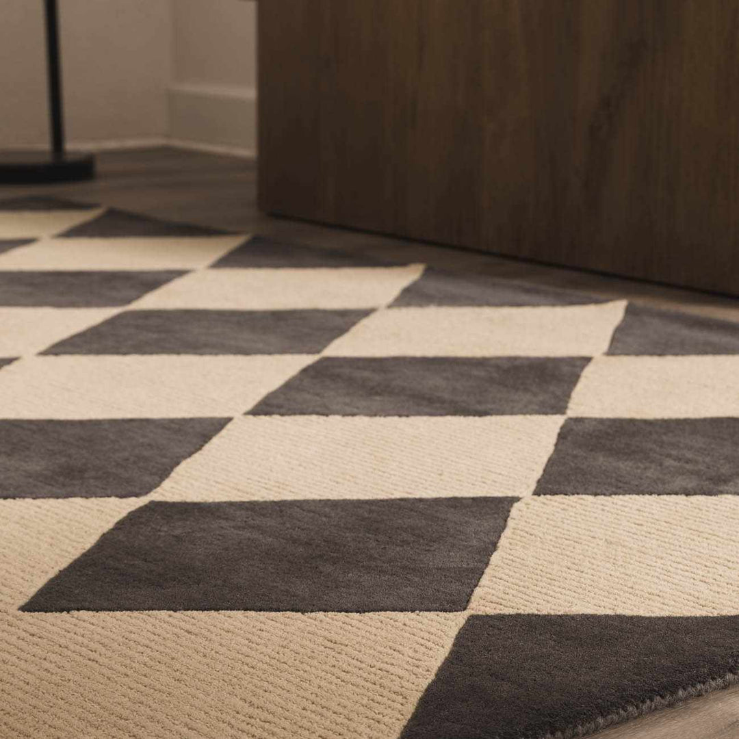 Aradia Modern Geometrical Tan And Charcoal Rug