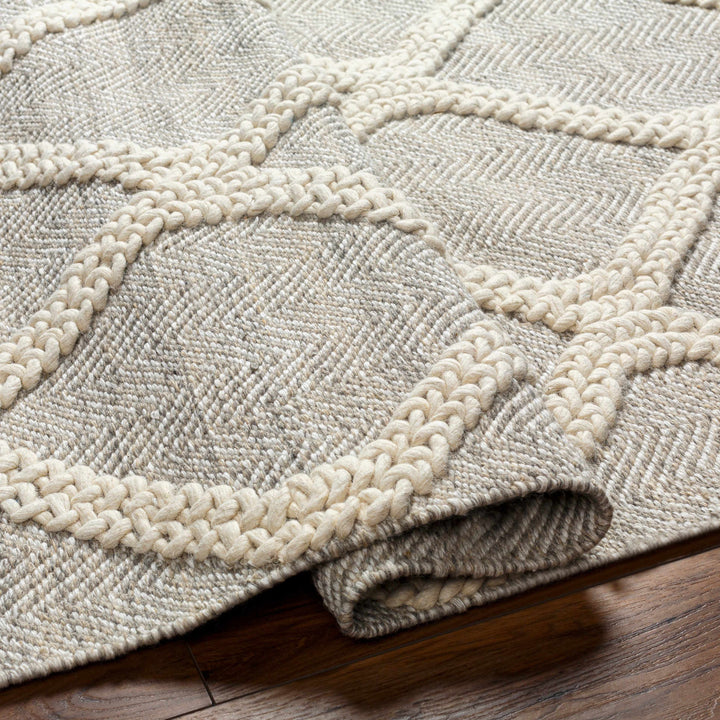 Adora Contemporary Grey And Ivory Rug