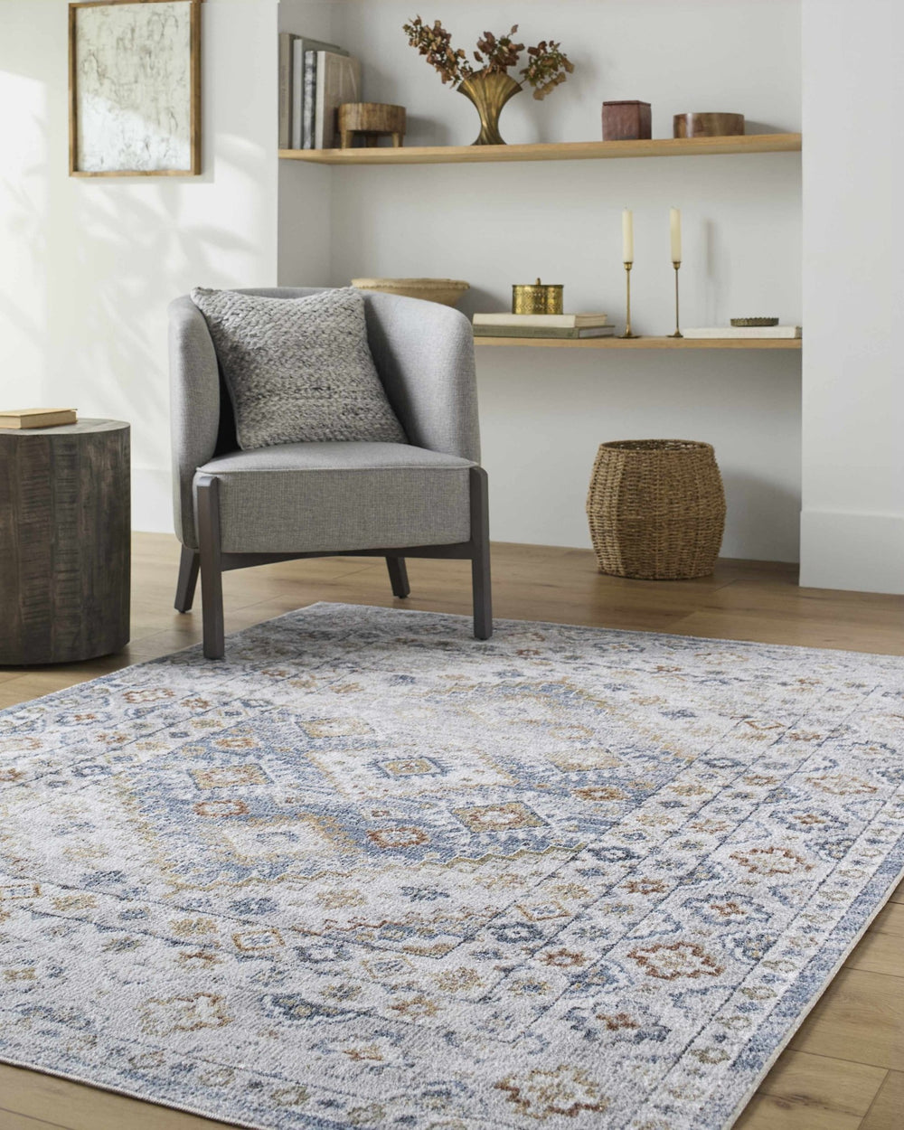 Agaton Traditional Gray And Beige Washable Rug - The Rug Decor