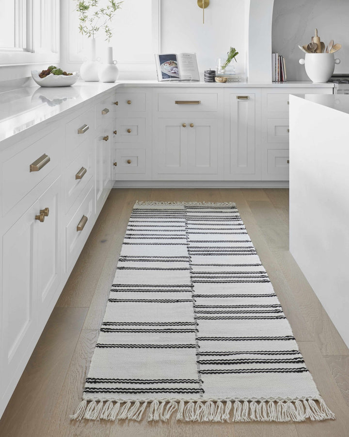 Akash Off White Modern Style Hand Woven Area Rug - The Rug Decor