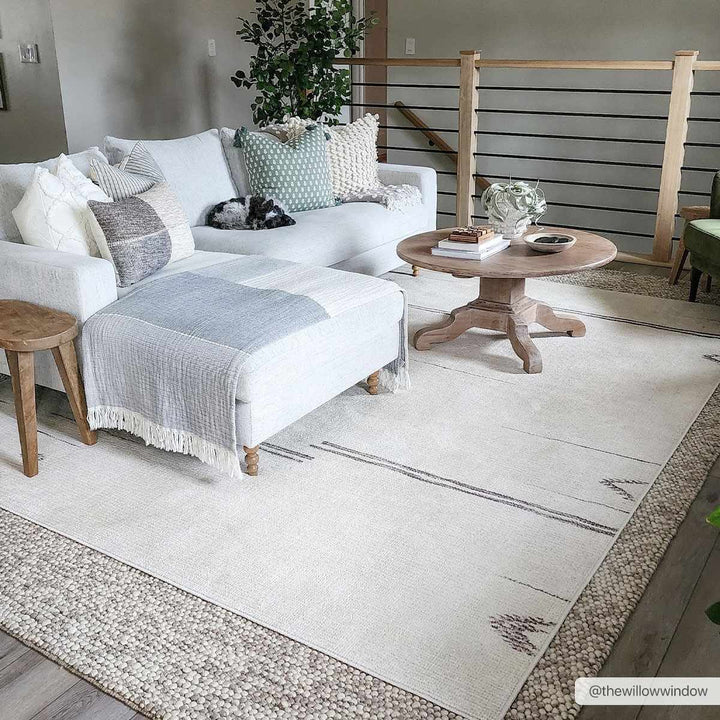 Akito Modern Abstract Ivory And Machine Woven Rug - The Rug Decor