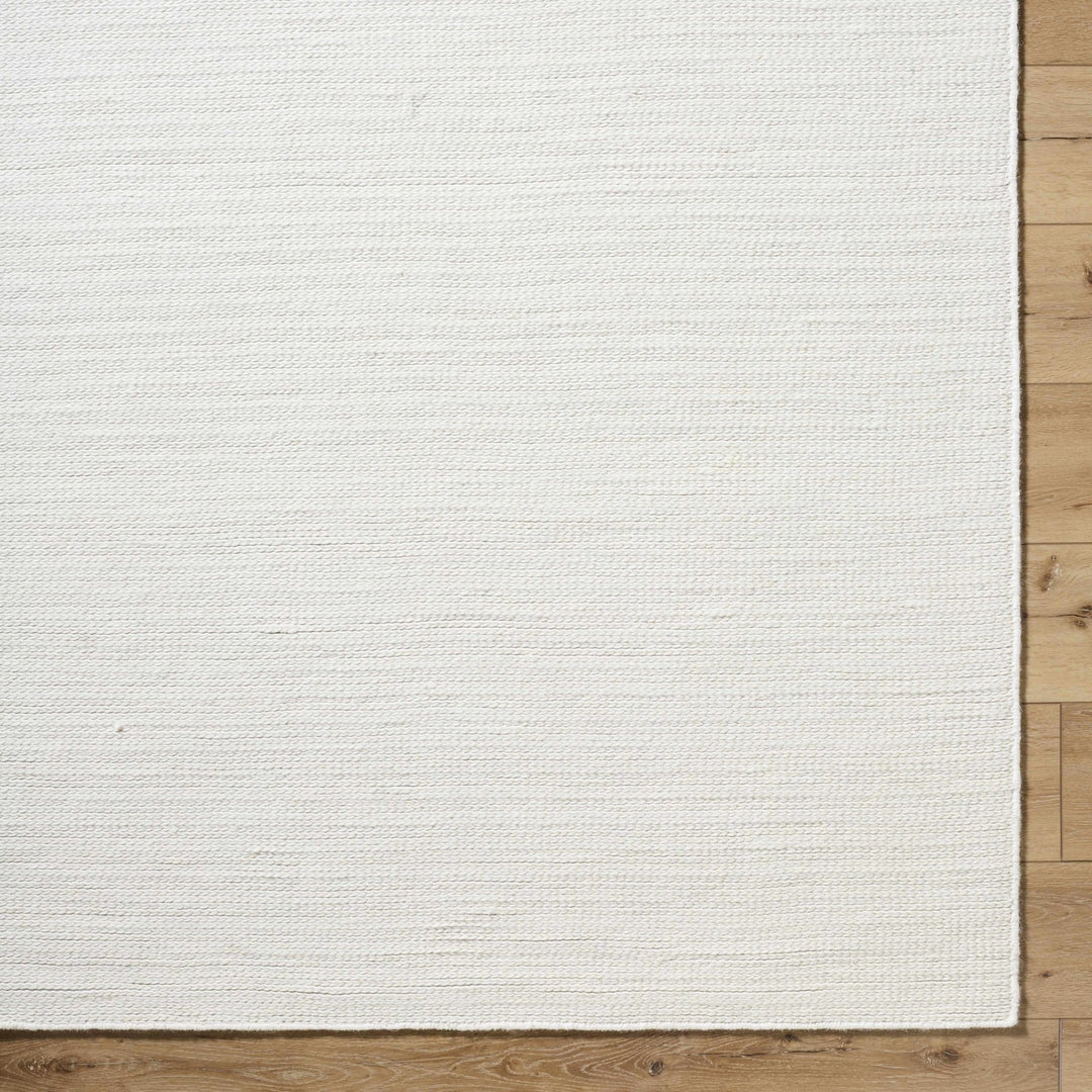 Alyra Modern White And Silver Wool Rug - The Rug Decor