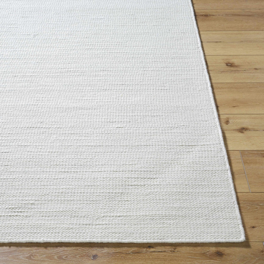 Alyra Modern White And Silver Wool Rug - The Rug Decor