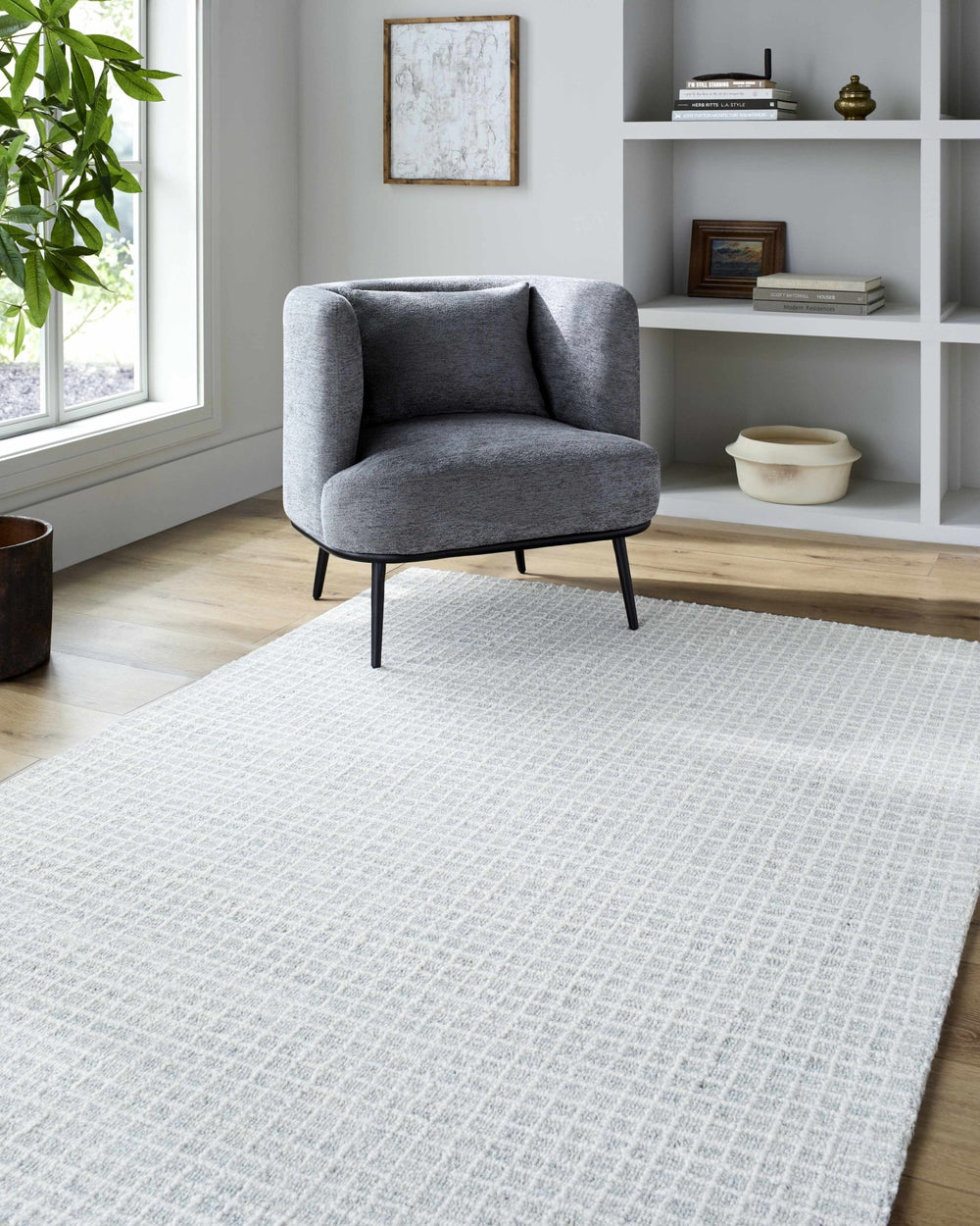 Anahid Contemporary Geometrical Design Gray And White Rug - The Rug Decor