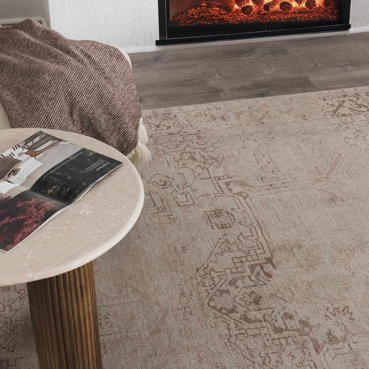 Anakin Traditional Style Ivory And Beige Area Rug - The Rug Decor