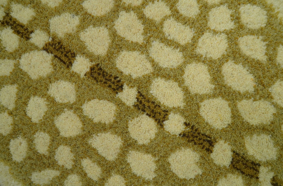 Animal Giraffe Brown Hand Tufted 2x3 Wool Area Rug - The Rug Decor