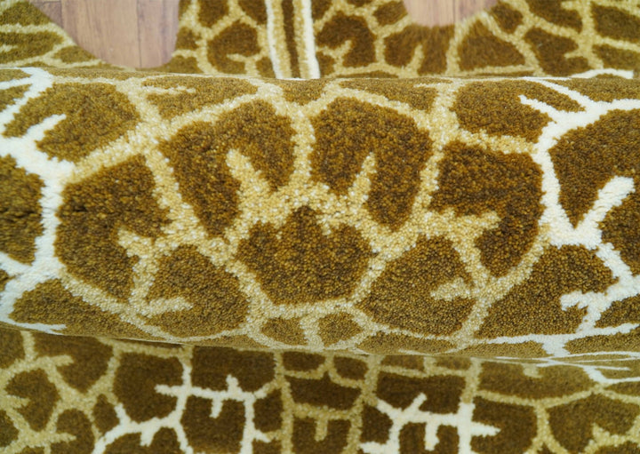 Animal Giraffe Brown Hand Tufted 3x5 Wool Area Rug - The Rug Decor