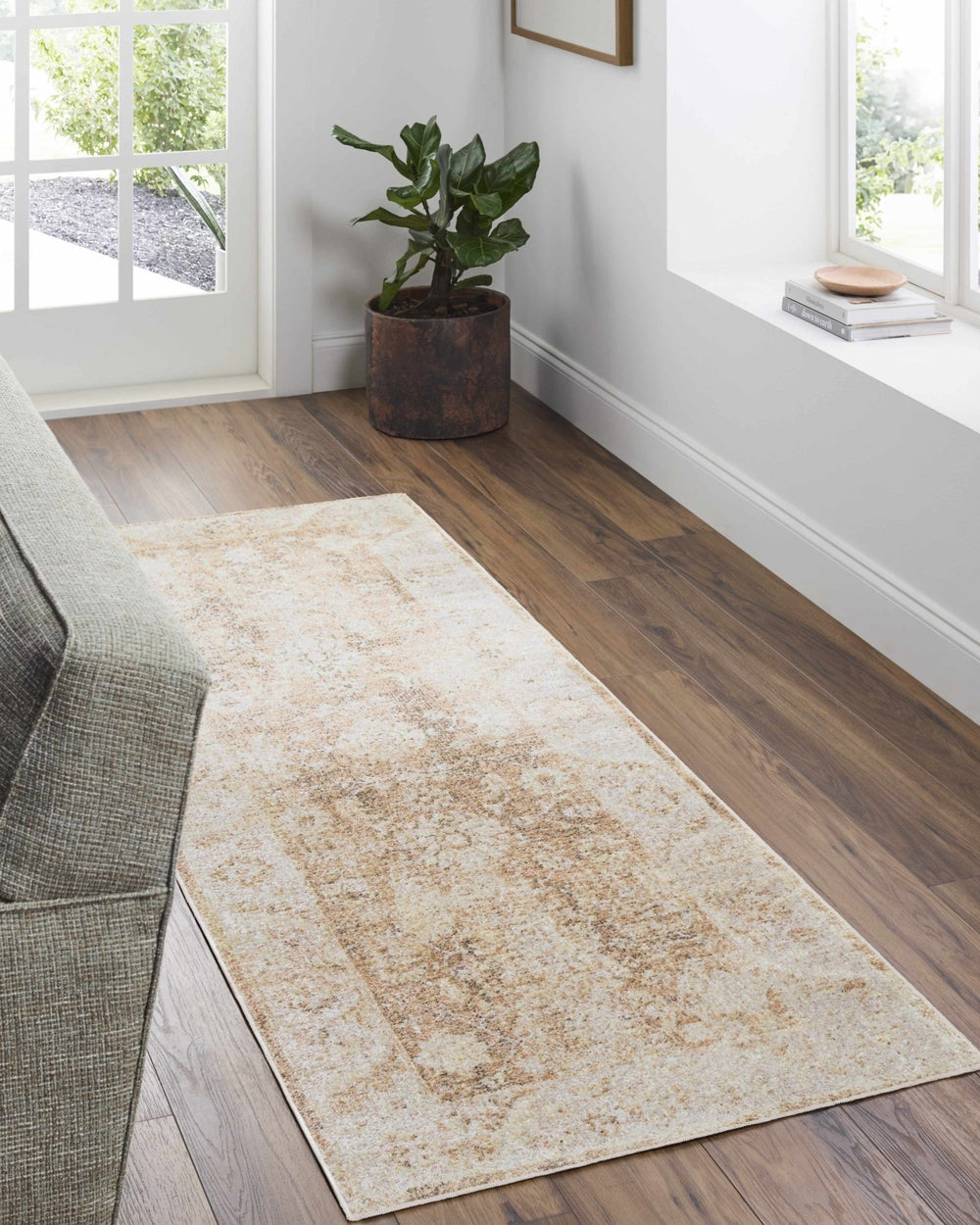 Aniyah Traditional Beige And Brown Washable Rug - The Rug Decor