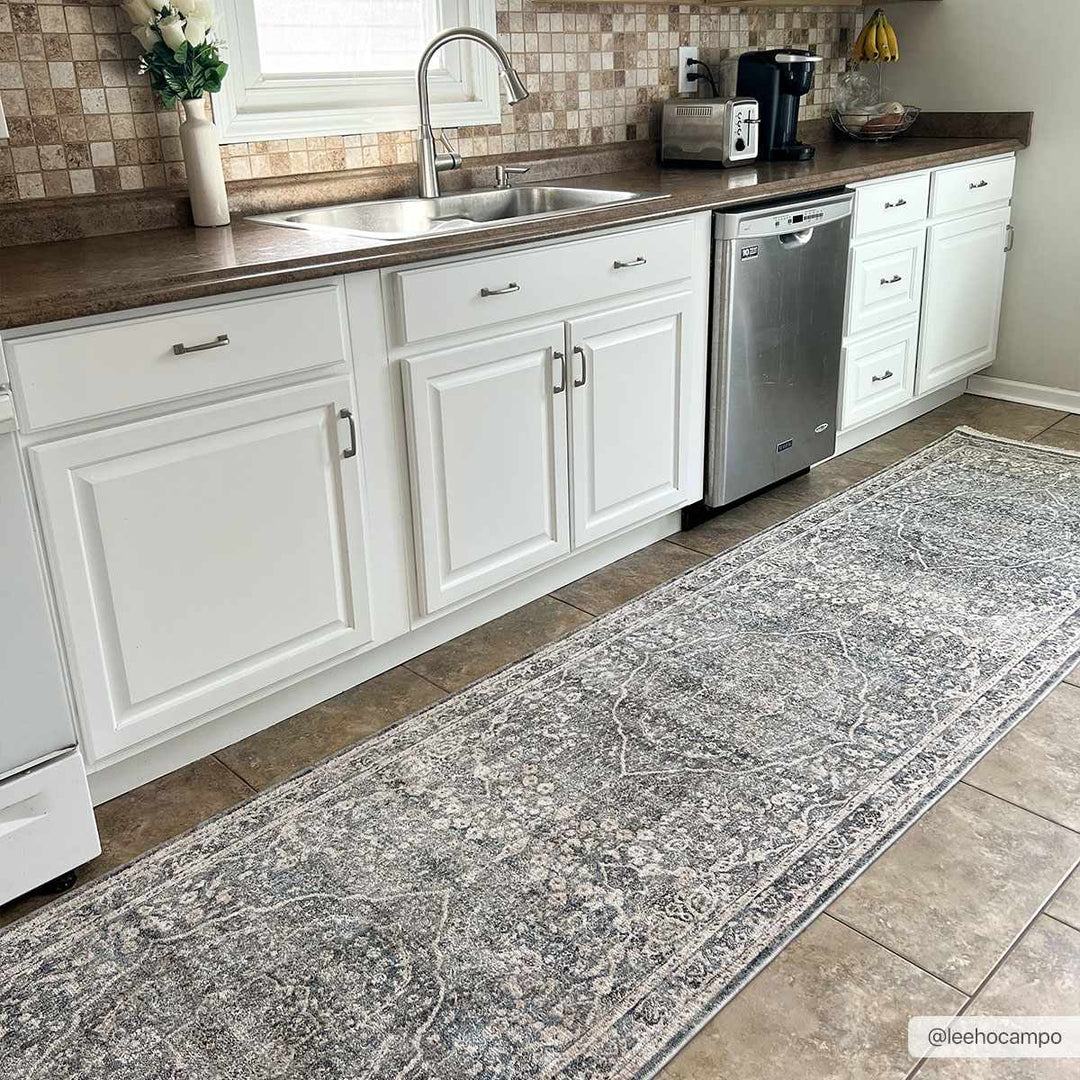 Anouk Traditional Style Beige And Gray Area Rug - The Rug Decor