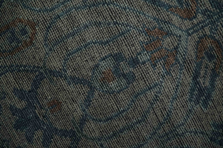 Antique look Gray, Taupe and Gray 8x10 Traditional Design wool Rug - The Rug Decor