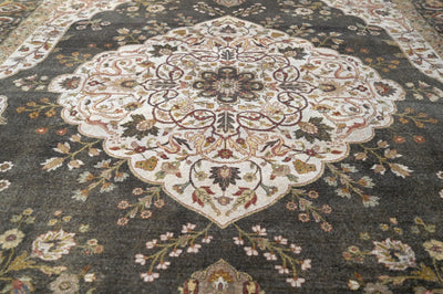 Antique Style Ivory, Charcoal, Olive and maroon Traditional Medallion 9x12 Wool Area Rug - The Rug Decor