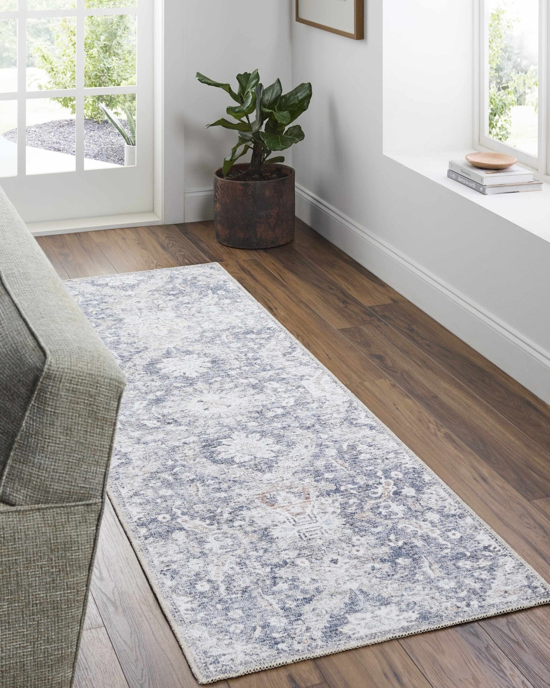 Arnaud Traditional Style Blue And Beige Washable Area Rug - The Rug Decor