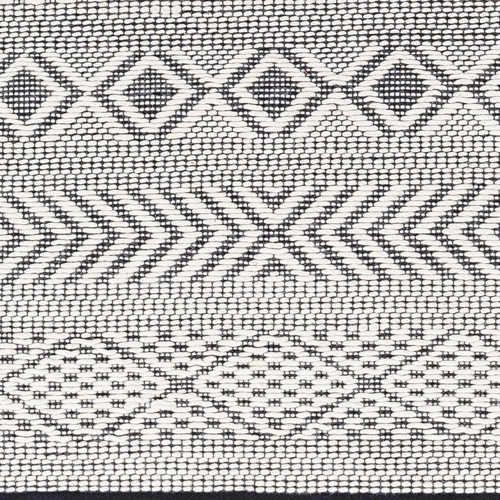 Asuka Modern Geometric Ivory And Black Hand Woven Wool Rug - The Rug Decor