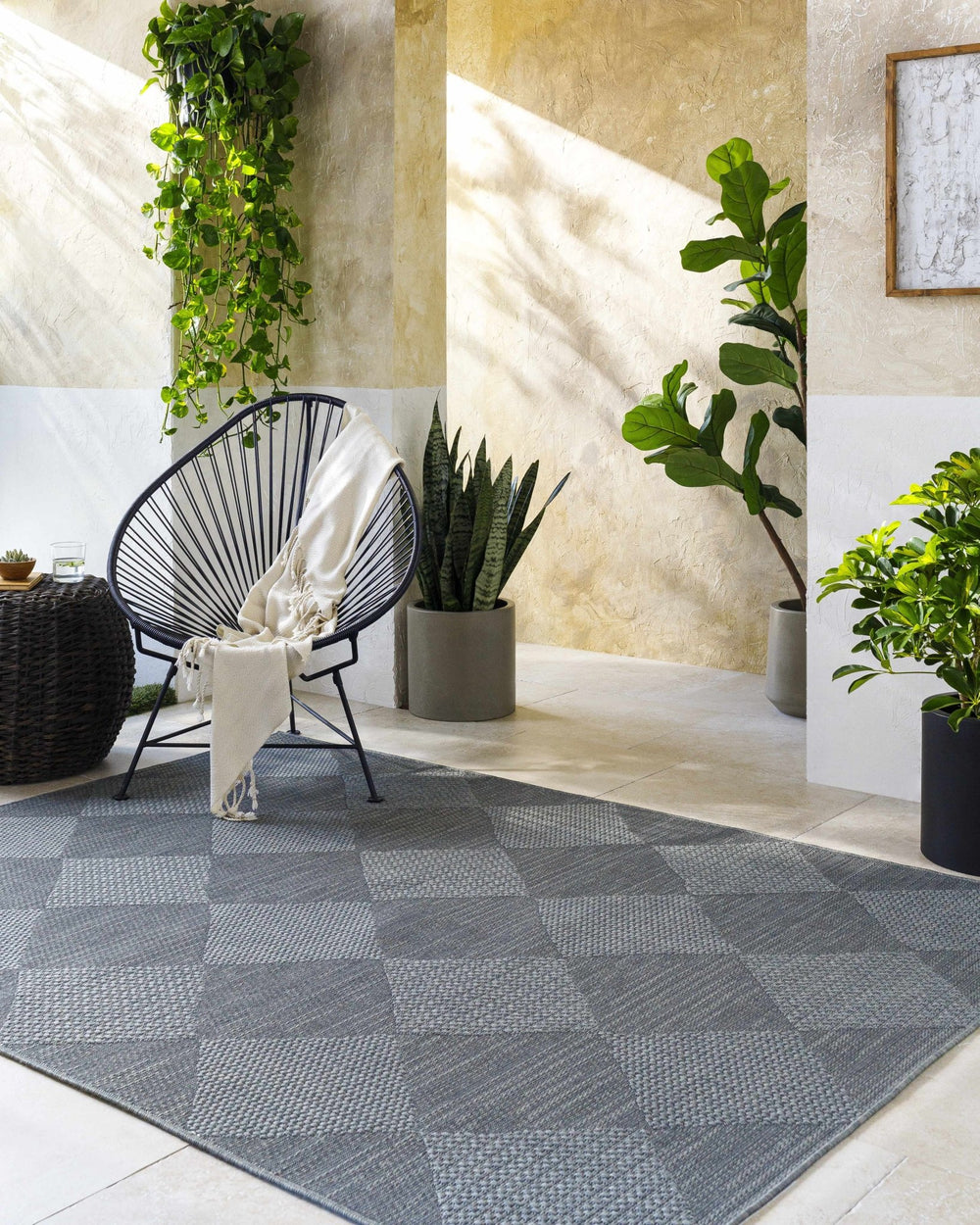 Aulani Modern Geometrical Charcoal And Gray Area Rug - The Rug Decor