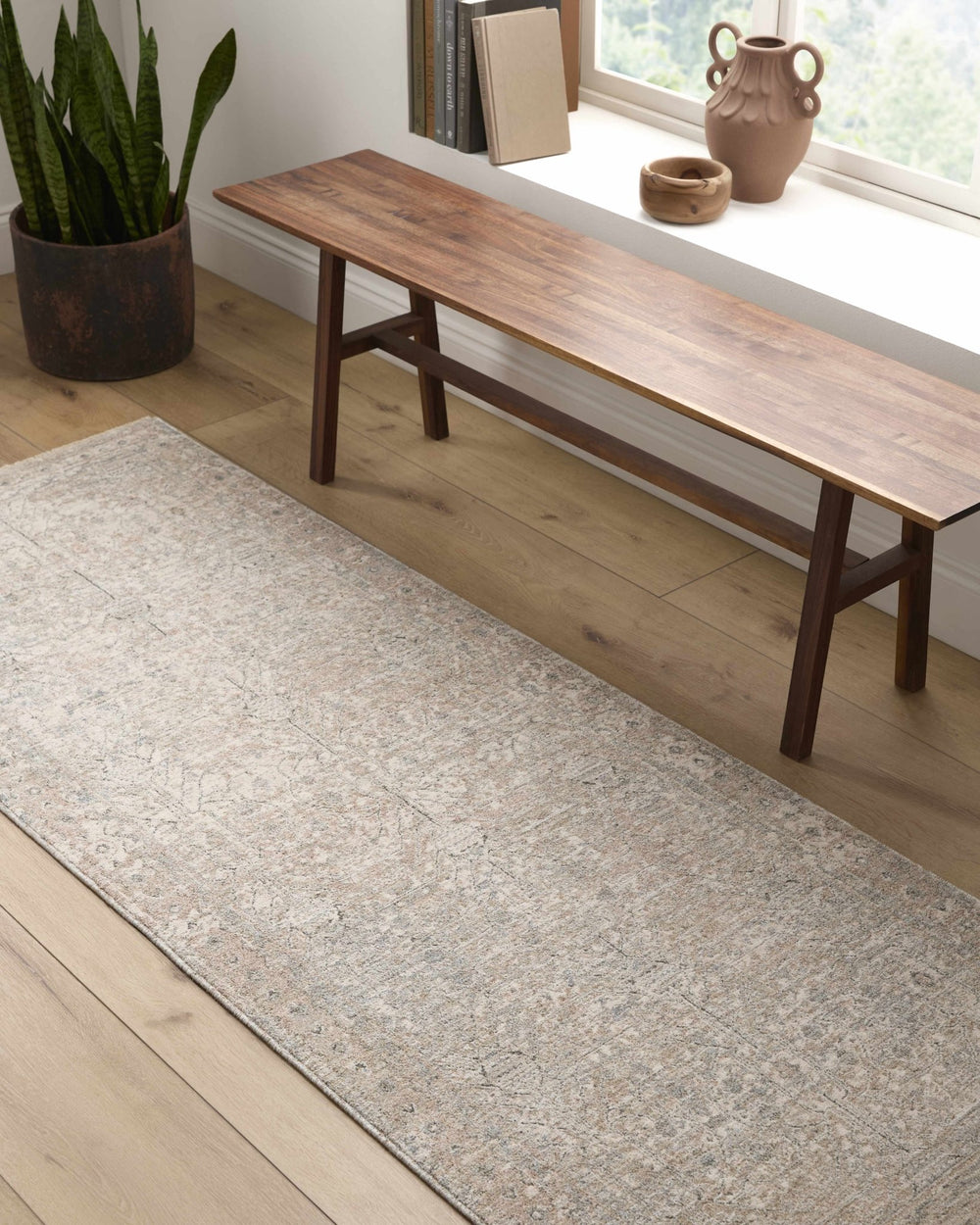 Avalyn Traditional Style Cream Rug - The Rug Decor