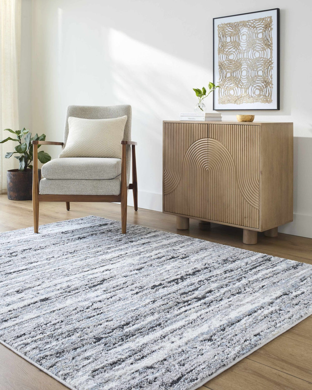 Azmina Contemporary Abstract Gray And Charcoal Rug - The Rug Decor