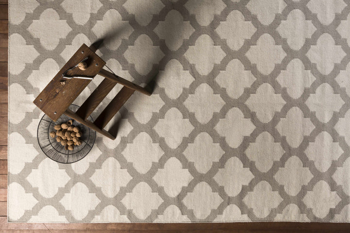 Banks Contemporary Style Ivory And Gray Hand Woven Wool Rug