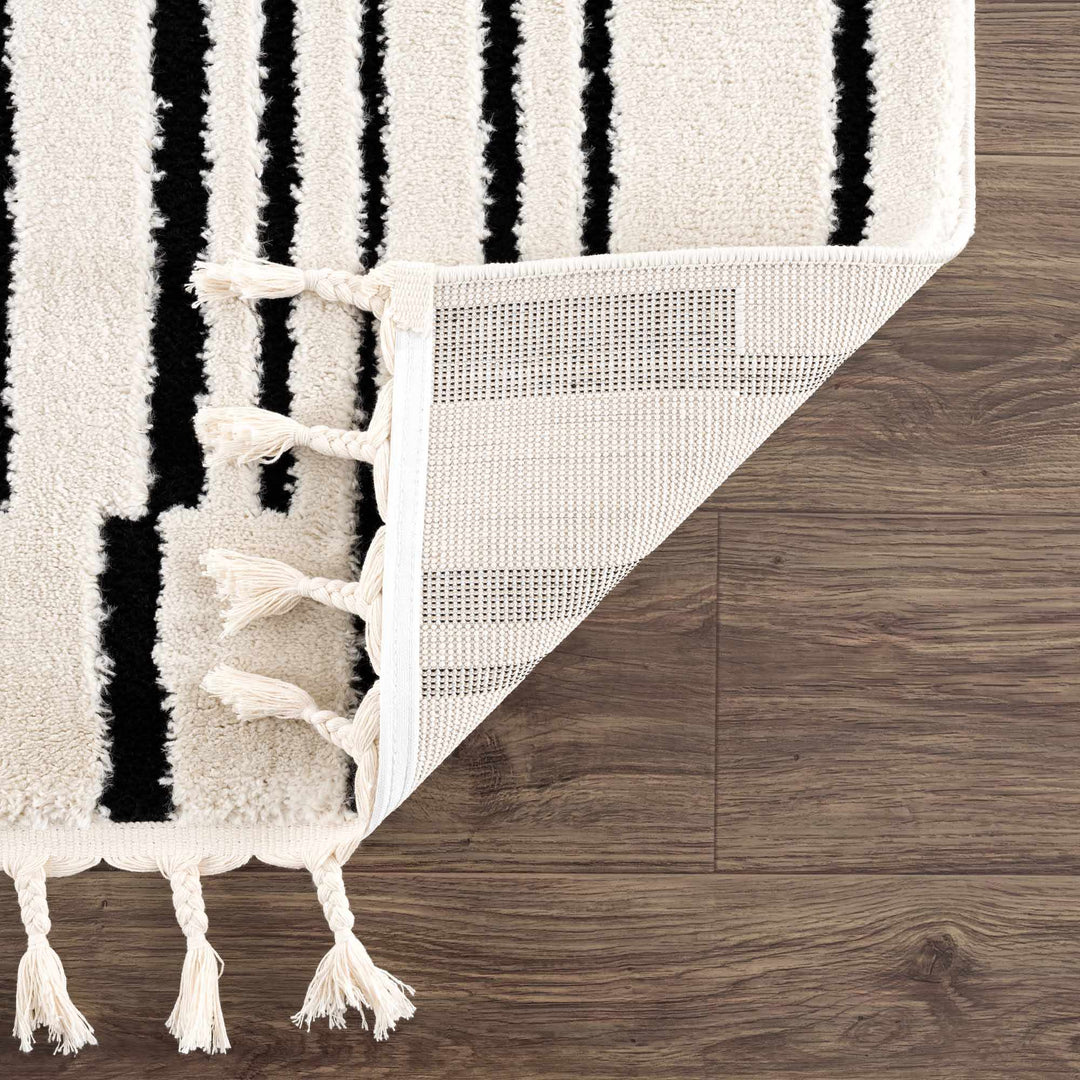 Bansi Modern Style Ivory And Black Area Rug - The Rug Decor