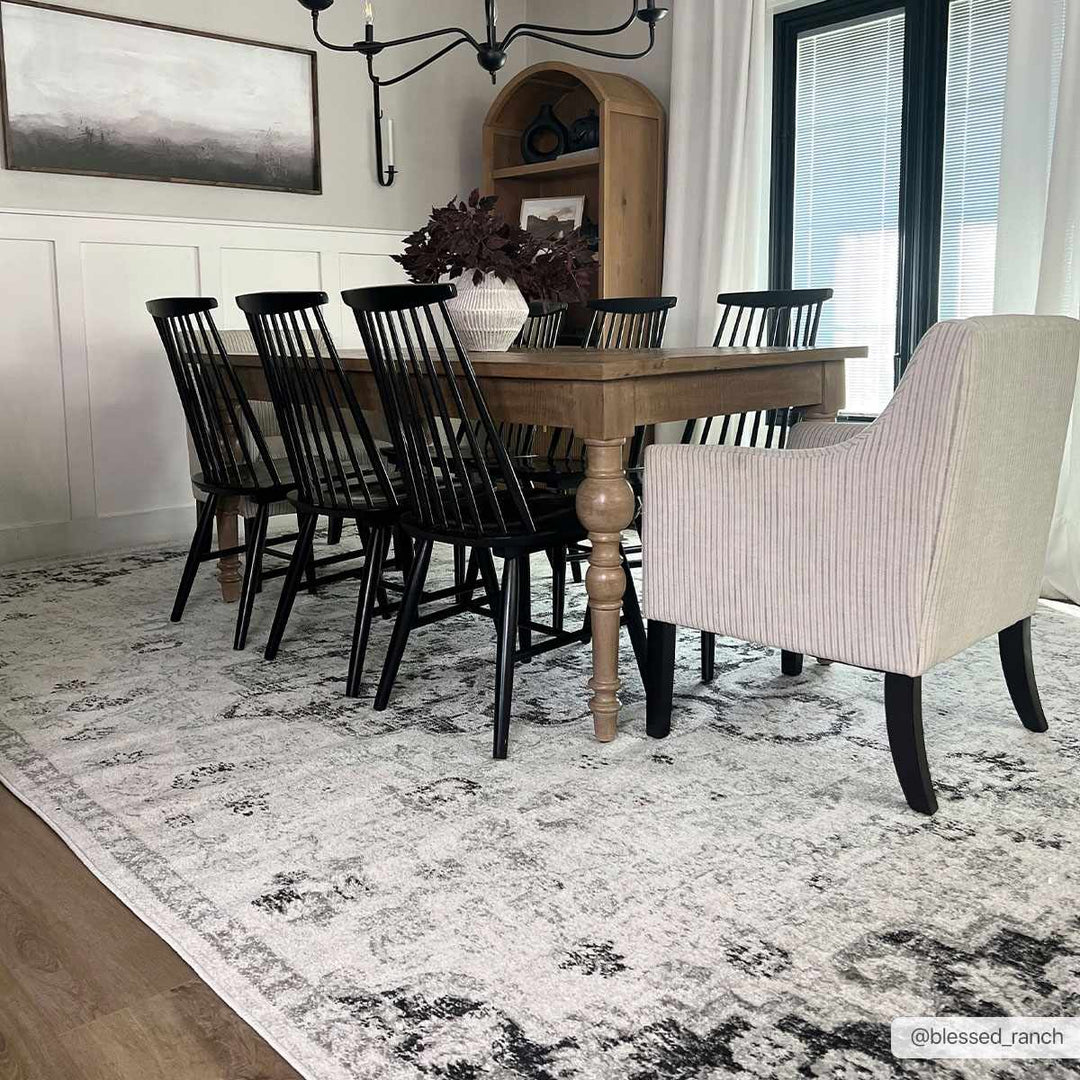 Beige and Black Traditional Medallion area rug - The Rug Decor