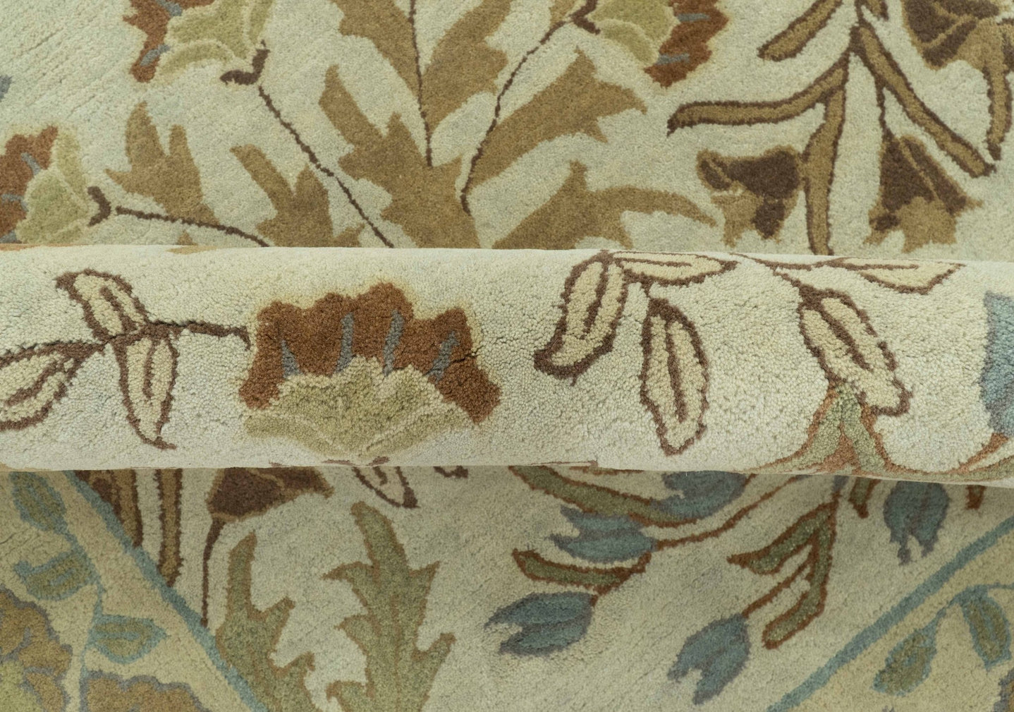 Beige And Brown Traditional Floral Design Hand Tufted 8x10 Wool Area Rug - The Rug Decor