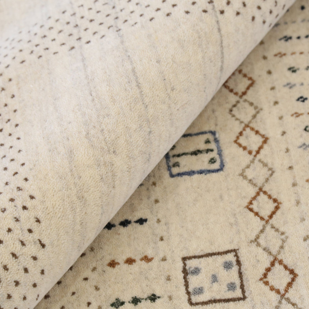 Beige Center Pattern Design Hand Loomed Wool Area Rug - The Rug Decor