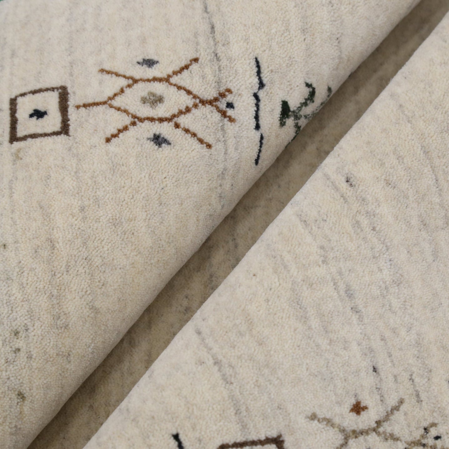 Beige Tribal Border Hand Loomed Wool Area Rug - The Rug Decor