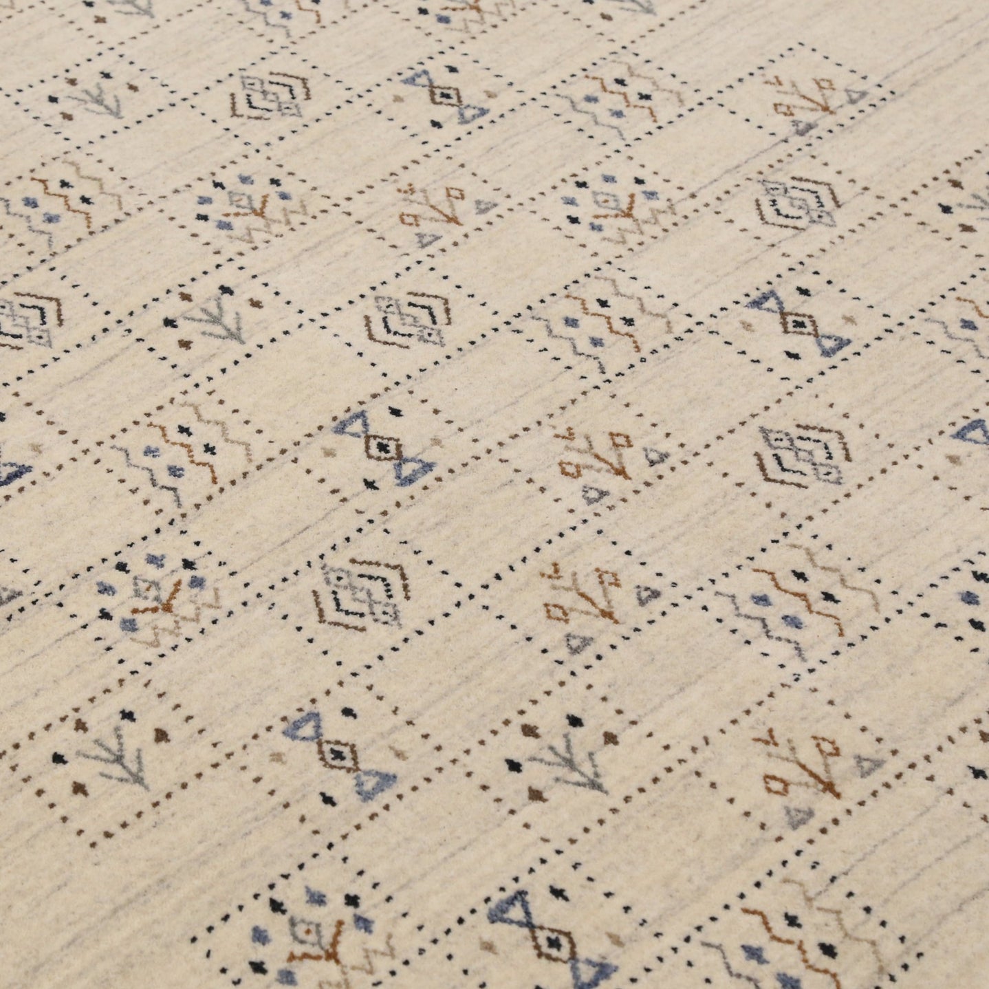 Beige Tribal Design Hand Loomed Wool Area Rug - The Rug Decor