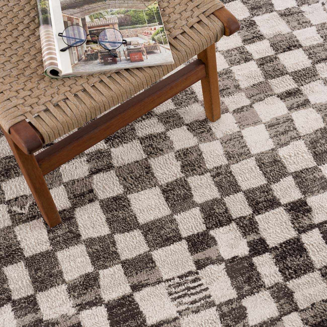 Benjy Modern Geometrical Beige And Charcoal Rug - The Rug Decor