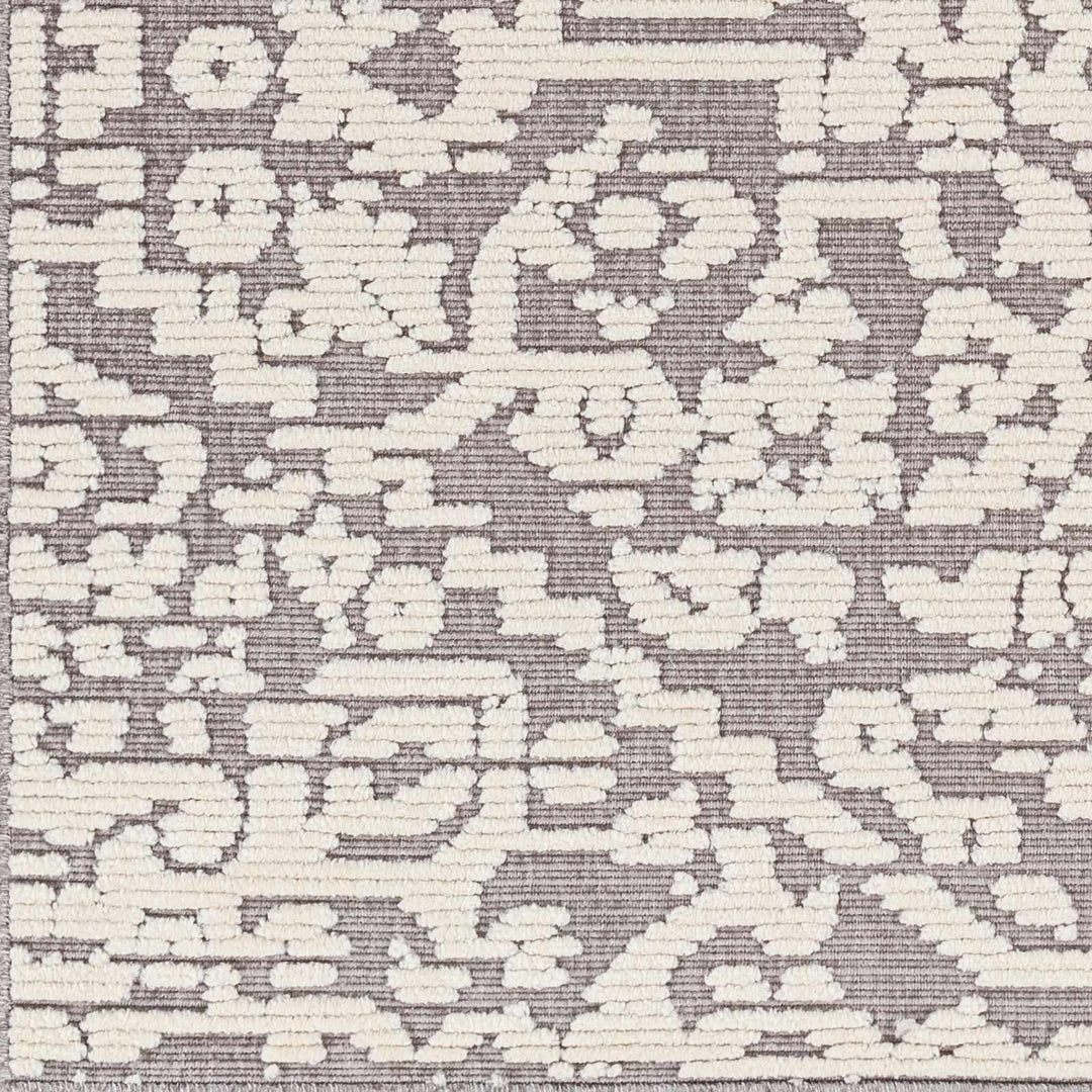 Beren Traditional Gray And Ivory Area Rug - The Rug Decor