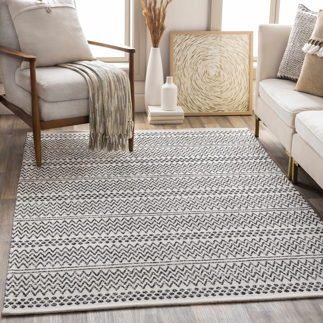 Bewbush Modern Style Ivory And Black Washable Area Rug