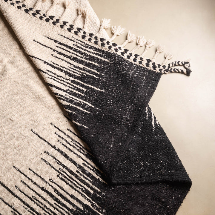 Black And Beige Contemporary Moroccan Hand Knotted 6.7x10 Wool Rug - The Rug Decor