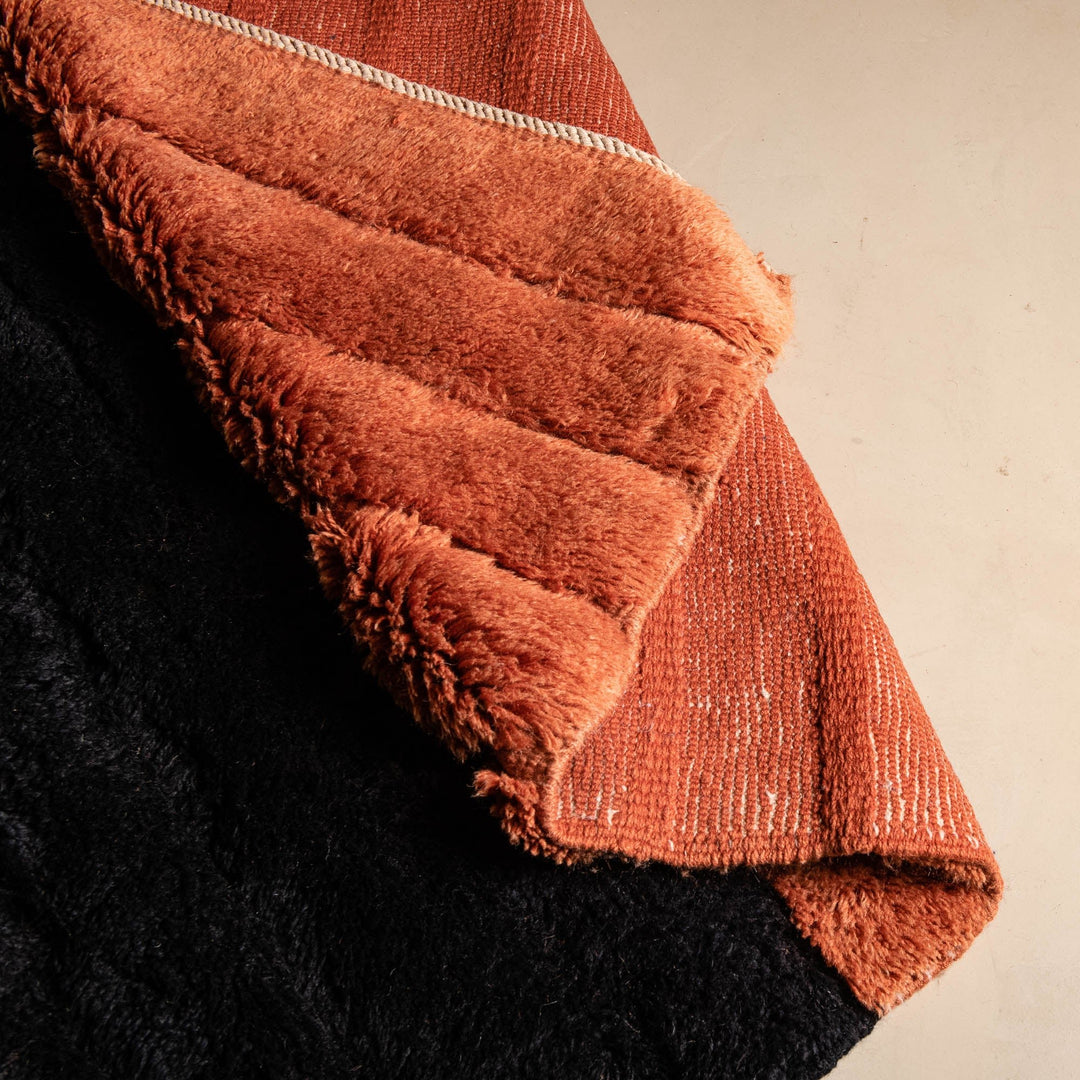 Black And Rust Stripes Texture Handmade Moroccan 4x6 Wool Area Rug - The Rug Decor