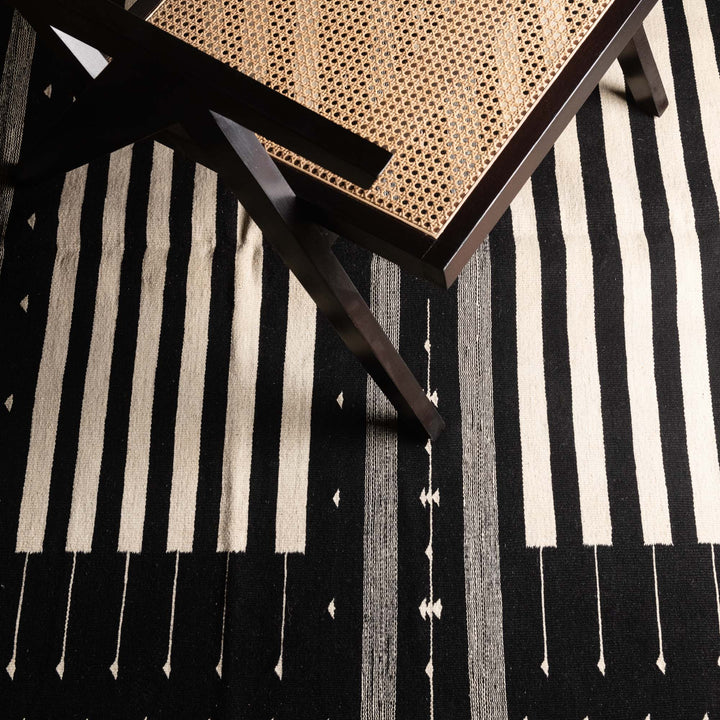 Black Contemporary Moroccan Design Hand Knotted 5x8 Wool Rug - The Rug Decor