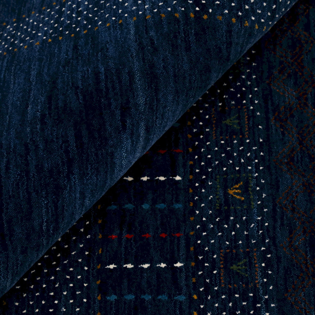 Blue And White Center Pattern Design Hand Loomed Wool Area Rug - The Rug Decor