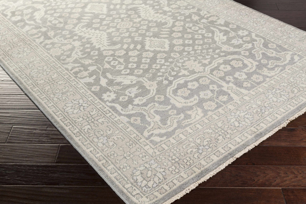 Bradfordsville Traditional Style Cream And Gray Hand Knotted Wool Rug - The Rug Decor