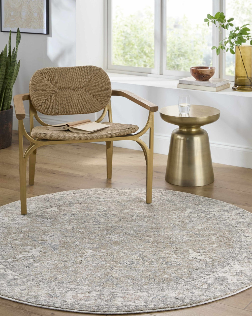 Brynja Traditional Beige And Gray Rug - The Rug Decor