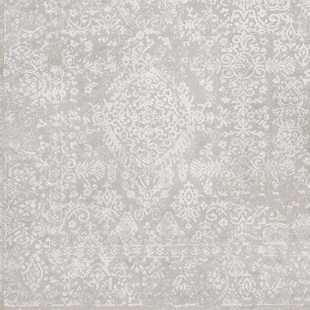 Canaseraga Traditional Style Gray And Ivory Area Rug