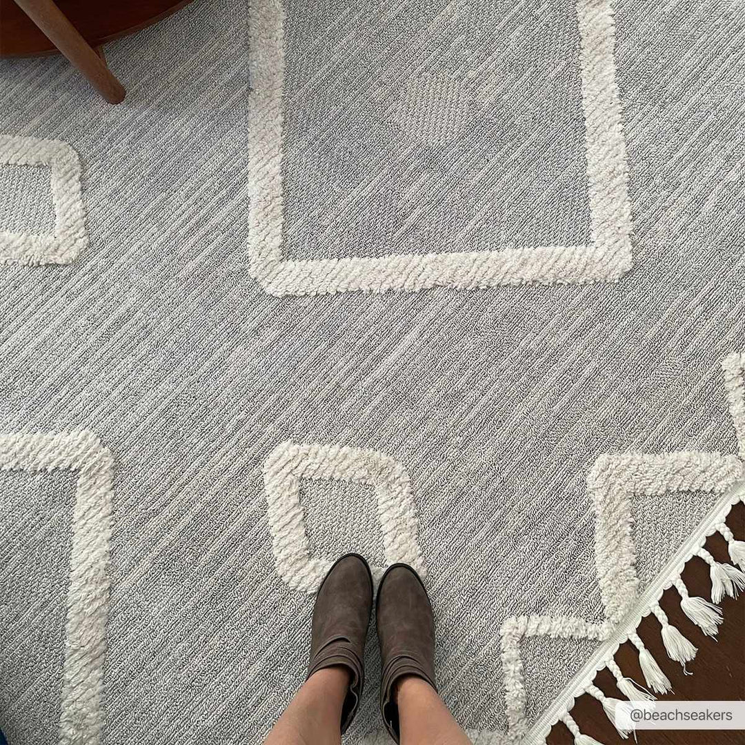 Cauldwell Modern Southwestern Gray And Ivory Rug - The Rug Decor