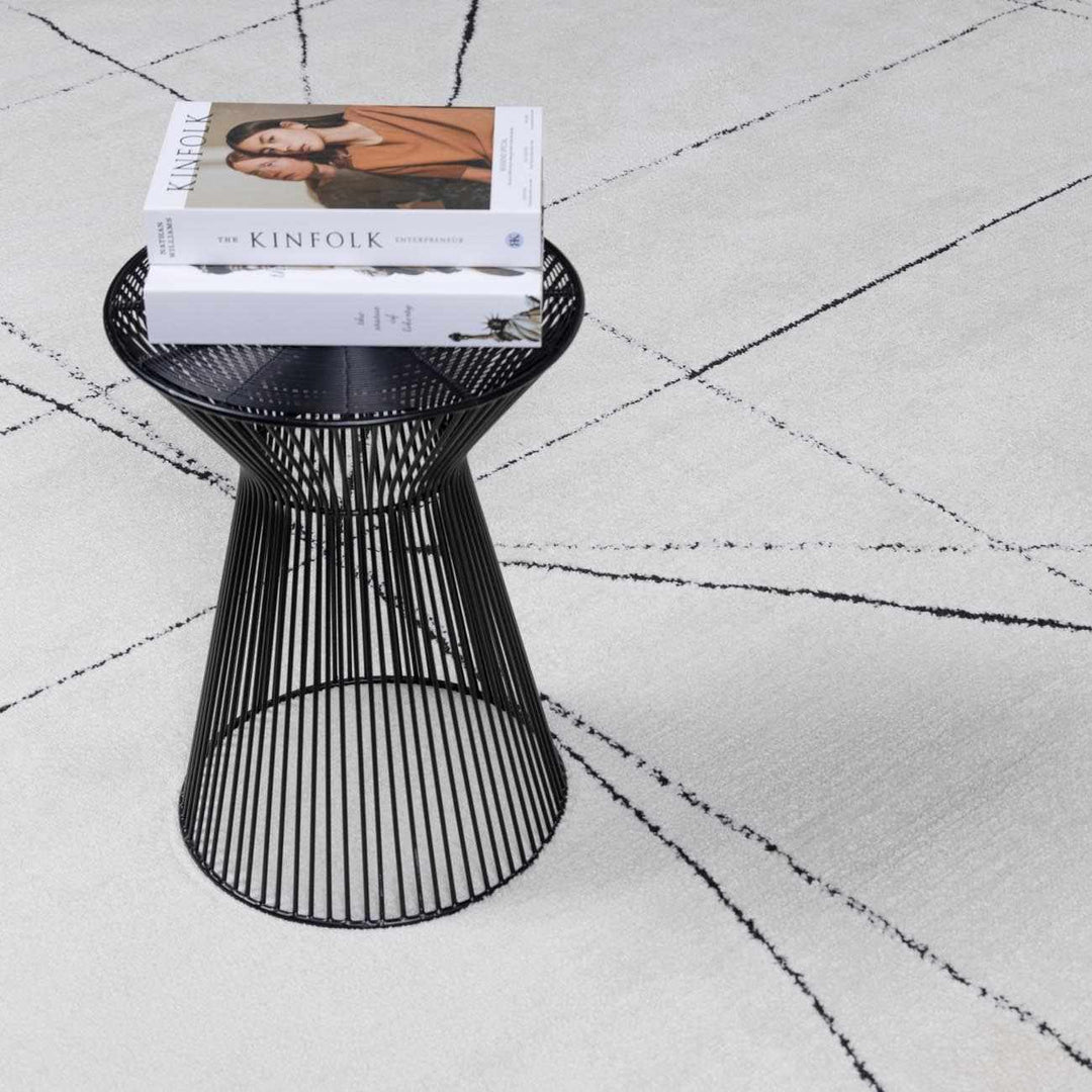Cecily Contemporary Style Ivory And Black Area Rug - The Rug Decor